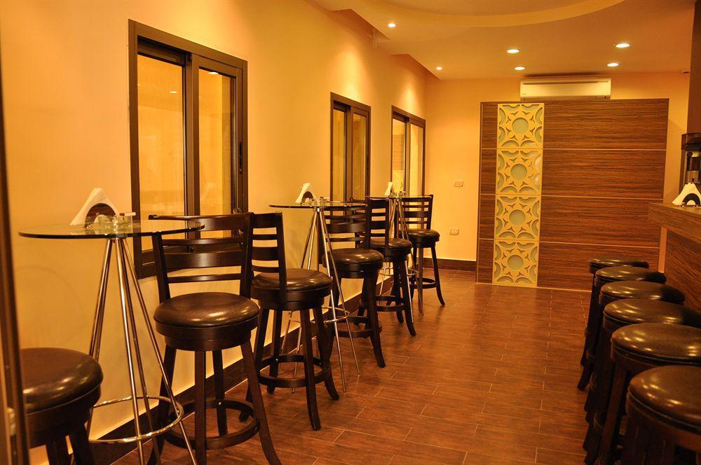 Orient Prince Hotel Beirut Restaurant foto